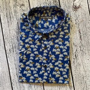 Nordstrom/SAKS sold out slate and stone button men’s shirt size large tiger